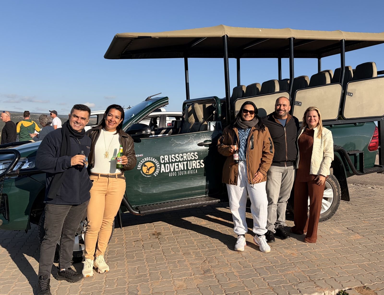 Carol com um grupo de viajantes no Addo, África do Sul